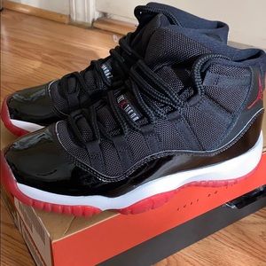 Air Jordan 11 retro GS Breds 4.5y